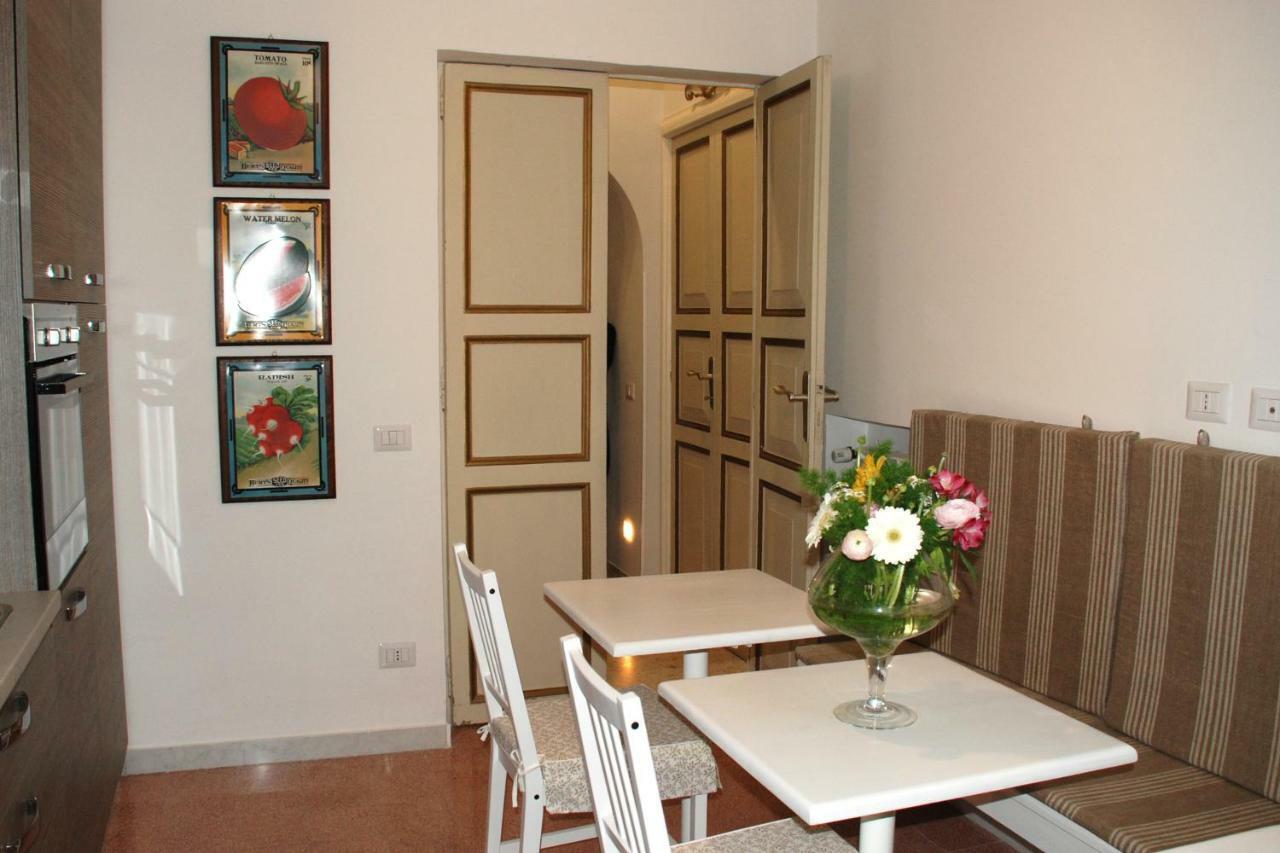 B&B Theodora Frascati Bagian luar foto